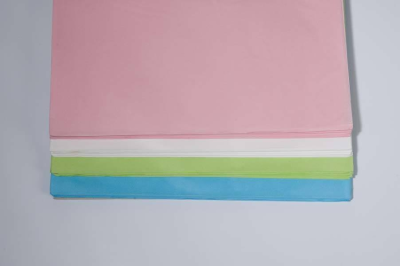 Les papiers de soie multicolores